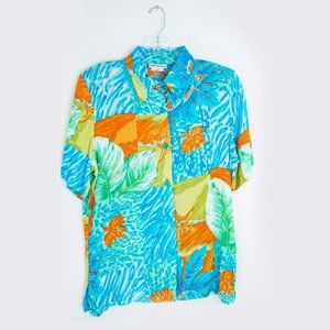 Vintage Draper's and Damon's Women's Button Down Top with tropical print Medium